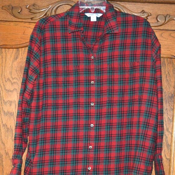 3 OLD NAVY 100% Cotton Flannel Boyfriend Button-Down Shirts LOT MEDUIM - Picture 4 of 6